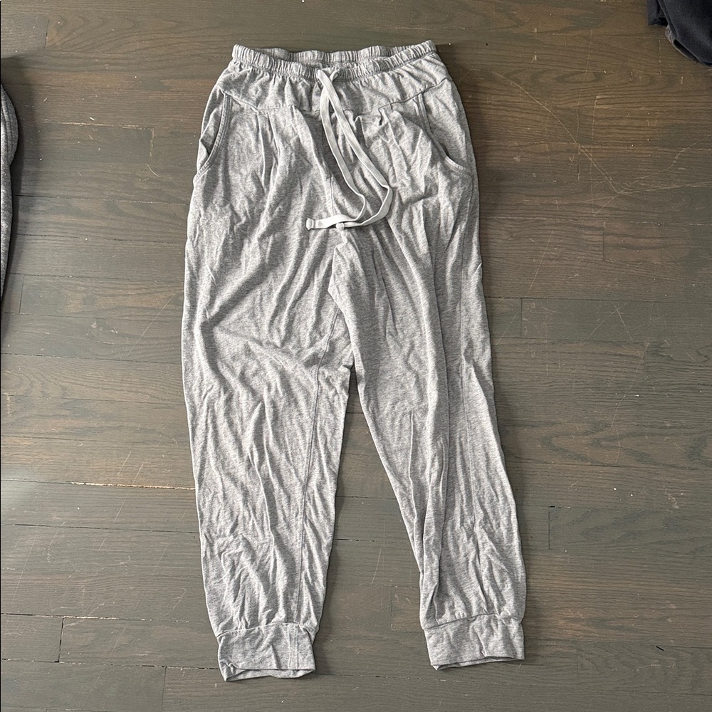 Women’s Gray Jogger Pants